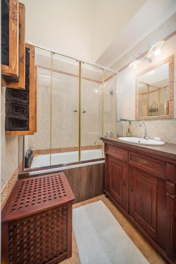 Vintage Apartment Печ Екстер'єр фото