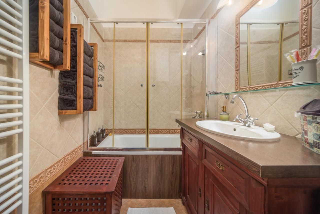 Vintage Apartment Печ Екстер'єр фото